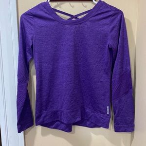 Girls’ shirt. Discounted shipping 📦.